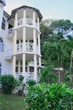 Skycastles Condominiums Ocho Rios Hotel